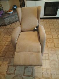 Poltrona  con due motori