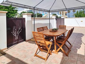 Villetta posto auto interno torre pali