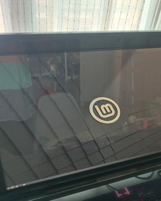 Computer hp touchsmart desk iq820it