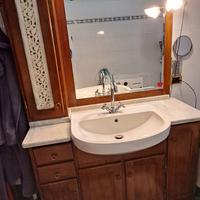 Mobile Bagno + 2 vetrinette in arte povera