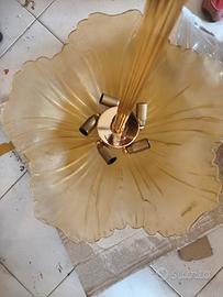 Lampadario in vetro di murano colore oro
