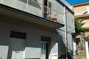 Appartamento autonomo zona asl aragona