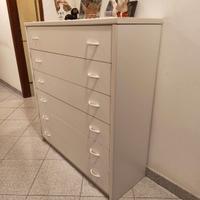 cassettiera bianca