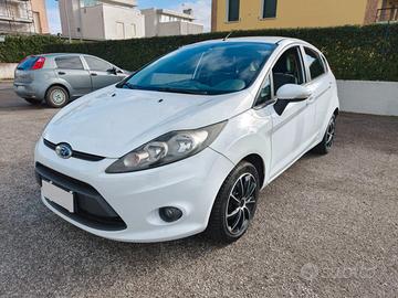 Ford Fiesta 1,4 Benz.G.P.L. 5 Porte