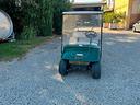 golf-car-e-z-go