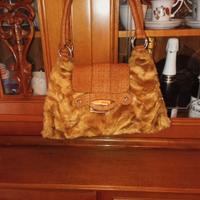borsa pelliccia marrone