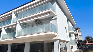 Appart.trilo m.200/mare SAN BENEDETTO DEL TRONTO