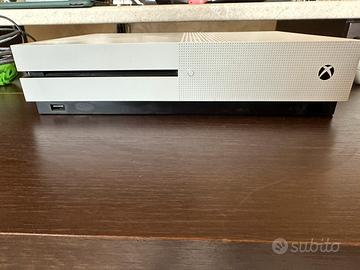 Xbox One S 500 Gb