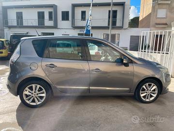 RENAULT SCENIC XMOD 1.5dCi 110CV LIVE