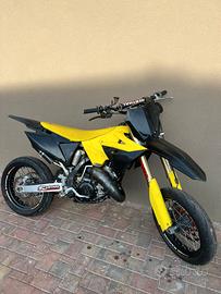 Suzuki RM 125