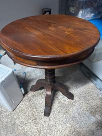 Tavolino tondo