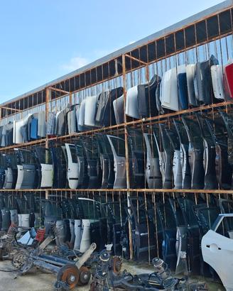  Ricambi auto pluri marche