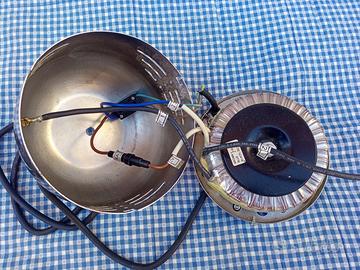 Trasformatore elettrico 220/12 V