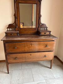 Comó con specchiera