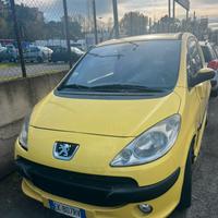Peugeot 1007