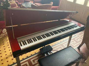 Pianoforte YAMAHA edizione LIMITATA