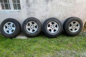 CERCHI E GOMME YOKOHAMA 245/75/17