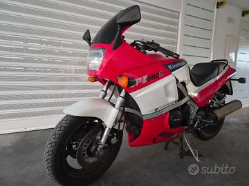 kawasaki GPZ 600R