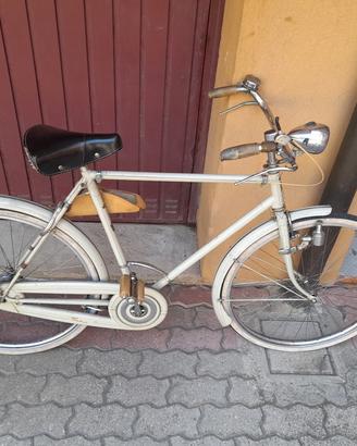 taurus lautal anni 50