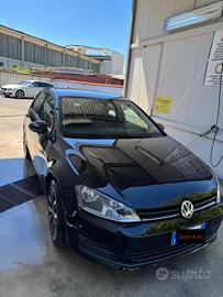 Volkswagen Golf 1.6 TDI 110 CV 5p. Executive BlueM