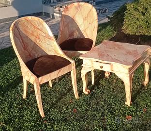 Sedie con tavolino quadro