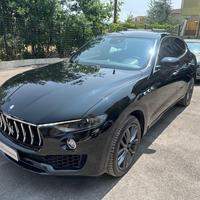 MASERATI Levante V6 Diesel AWD Gransport