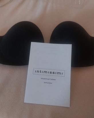 Reggiseno Intimissimi a fascia adesivo.
