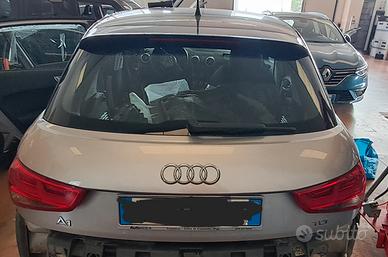 audi A1 sportback  2014 per ricambi