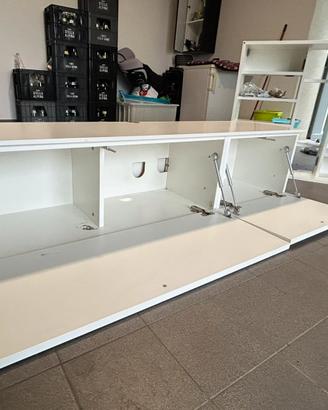 Mobile sala con porta televisione ruotabile