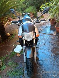 Suzuki gsr   Super accessoriata, pronta al viaggio