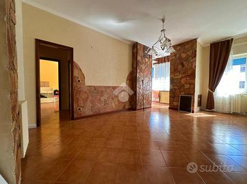 3 LOCALI A PALERMO