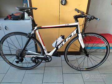 Bici Fuji carbon