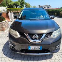nissan Xtrail Tekna 7 posti