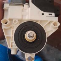 Motorino alza vetri  ant sx alfa romeo giulia