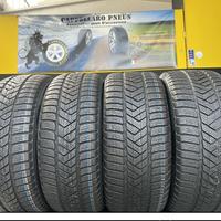 4 Gomme 245/40 R18 e 225/45 R18 Pirelli invernali