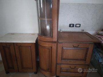 Mobiletto e vetrinetta angolare x TAVERNA/BAITA 