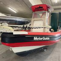 Gommone SeaMachine 6 mt superaccesoriato da pesca