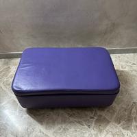 Puff contenitore in ecopelle viola con ruote