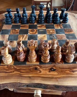 ♟️ Scacchi in Legno di Ulivo