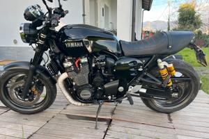 Yamaha xjr1300