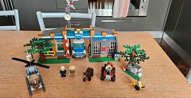 lego city caserma polizia forestale