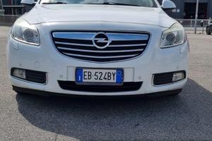 Opel Insignia 2.0 CDTI CAMBIO DA RIVEDERE