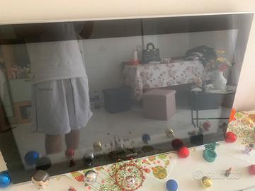 Monitor tv hantarex per pubblicità