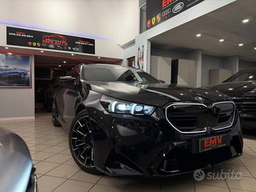 BMW M5 PACK CARBONIO- FRENI CARBOCERAMICI -