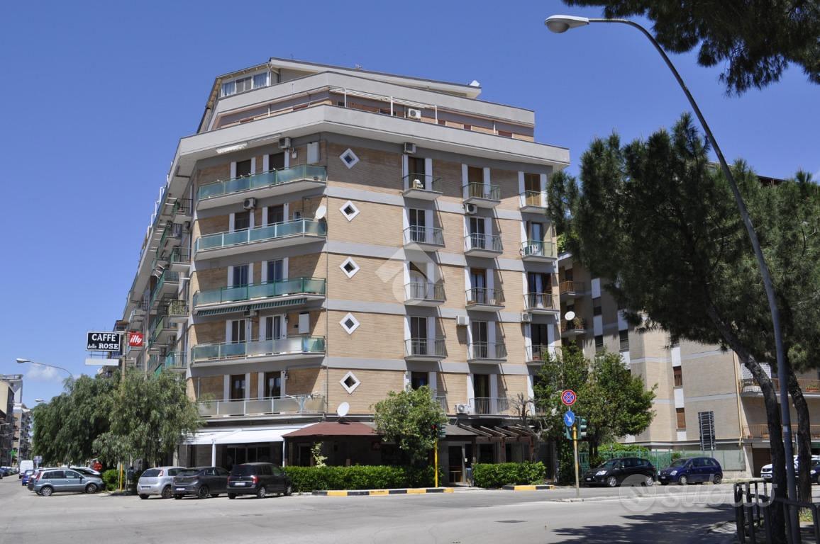 NEGOZIO A FOGGIA - Vista 2