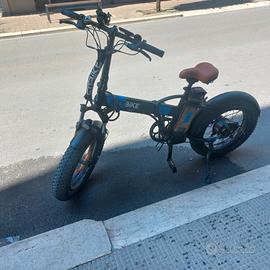 bicicletta elettrica  24 