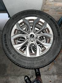 Cerchi in lega e pneumatici Michelin