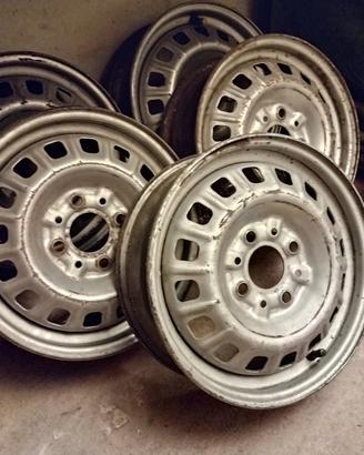 Cerchi in ferro Fiat 13"