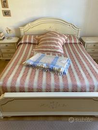 Camera matrimoniale stile provenzale