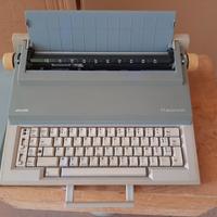 macchina da scrivere olivetti 